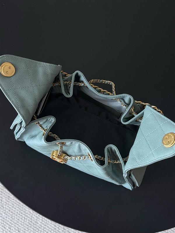 2026131204557151 900